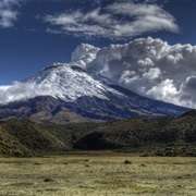 Avenue of the Volcanoes