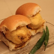 Vada Pav (Indian Burger)