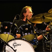 Vinnie Colaiuta