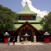 Sanggar Agung Temple