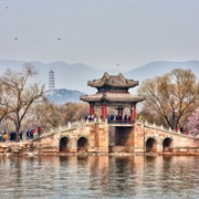 Visit the Summer Palace in China