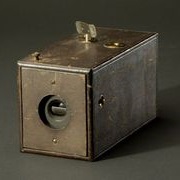 1888 - Camera (G. Eastman)