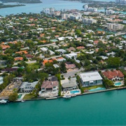 Bay Harbor Islands, Florida