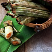Pulut Panggang (Grilled Glutinous Rice)