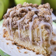 Cinnamon Apple Crumb Cake