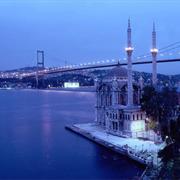 Bosphorus Bridge, Connects Europe &amp; Asia