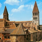 St Philibert, Tournus