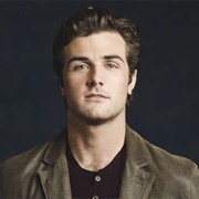 Beau Mirchoff