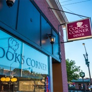 The Cook's Corner Diner (Wenatchee, Washington)