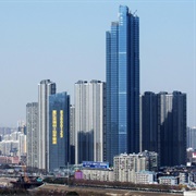 Yuexiu Fortune Center, Wuhan