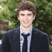 Freddie Highmore