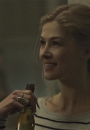 Rosamund Pike in Gone Girl (2014)