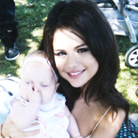 Selena Gomez & the Scene Love You Like a Love Song Baby