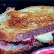 Roasted Cranberry and Brie Grilled Cheese Sandwich