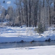 Cross a Frozen River