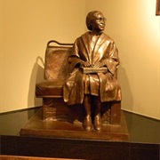 Rosa Parks Library &amp; Museum