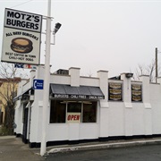 Motz's Hamburgers, Detroit