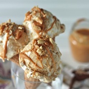 Fluffernutter Ice Cream