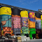 Giants on Granville Island, Vancouver, British Columbia