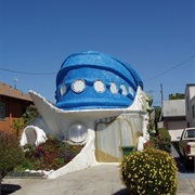 Alien Spacecraft Landing House