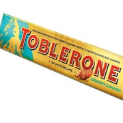 Toblerone Crunchy Almonds