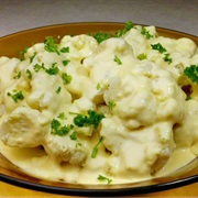 Cauliflower in White Sauce