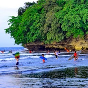 Pantai Batu Karas, Pangandaran