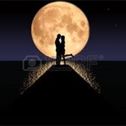 Kiss in the Moonlight