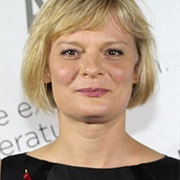 Martha Plimpton