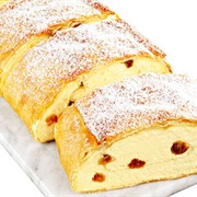 Topfenstrudel