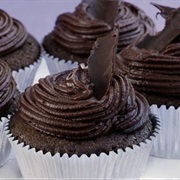 Dark Chocolate Cupcake