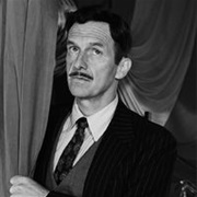 Denis O'Hare - Stanley