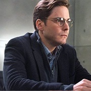 Daniel Brühl - Helmut Zemo