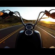 Ride Harley Davidson