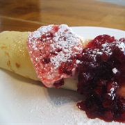 Lingonberry Crépe