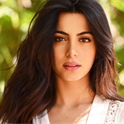 Emeraude Toubia