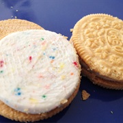 Golden Birthday Cake Oreo