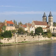 Melun