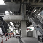 Ratchaprarop Station