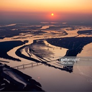 Illinois: Mississippi River (2,320 Miles)