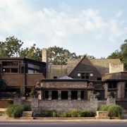 Frank Lloyd Wright Home and Studio (Oak Park, IL)