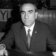 Alparslan Türkeş