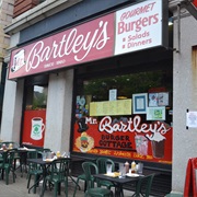 Mr. Bartley's Burger Cottage, Cambridge, MA