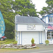 The Painted Pelican Antiques (Grayland, Washington)