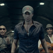 Enrique Iglesias - Bailando (Español) Ft. Descemer Bueno...