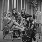 Bonnie St. Claire & Unit Gloria