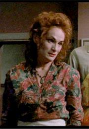 Wendy Robie - "The People Under the Stairs"