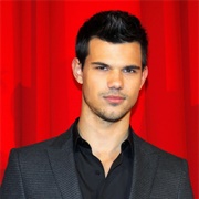 Taylor Lautner