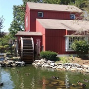 Olde Mistick Village