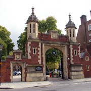 Lincoln's Inn Fields